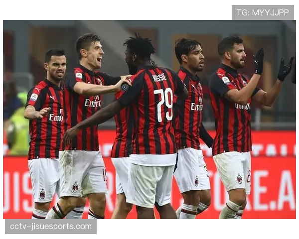 伤病潮侵袭米兰双雄,意甲争冠决战将考验双方阵容深度 伤病潮侵袭米兰双雄,意甲争冠决战将考验双方阵容深度